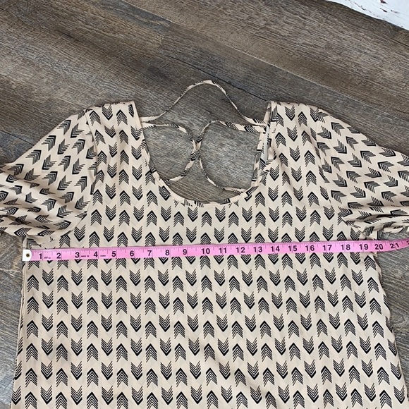 Maurices Long Sleeve Boho Blouse Medium - Picture 5 of 10